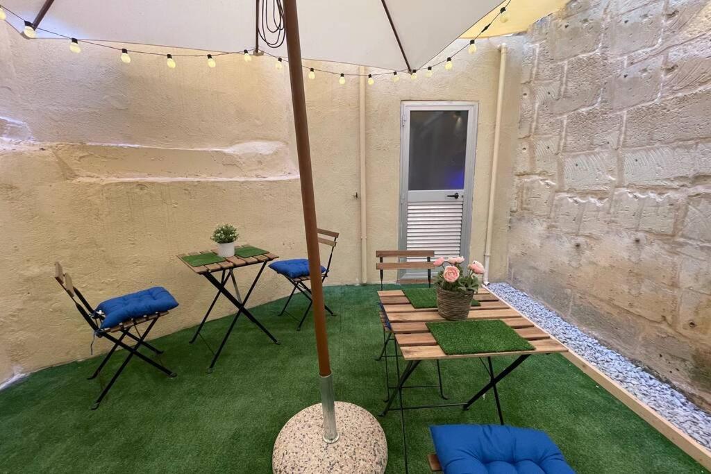 2 Bed Apt In Heart Of St Julians - 5Min From Seafront San Julián Exterior foto