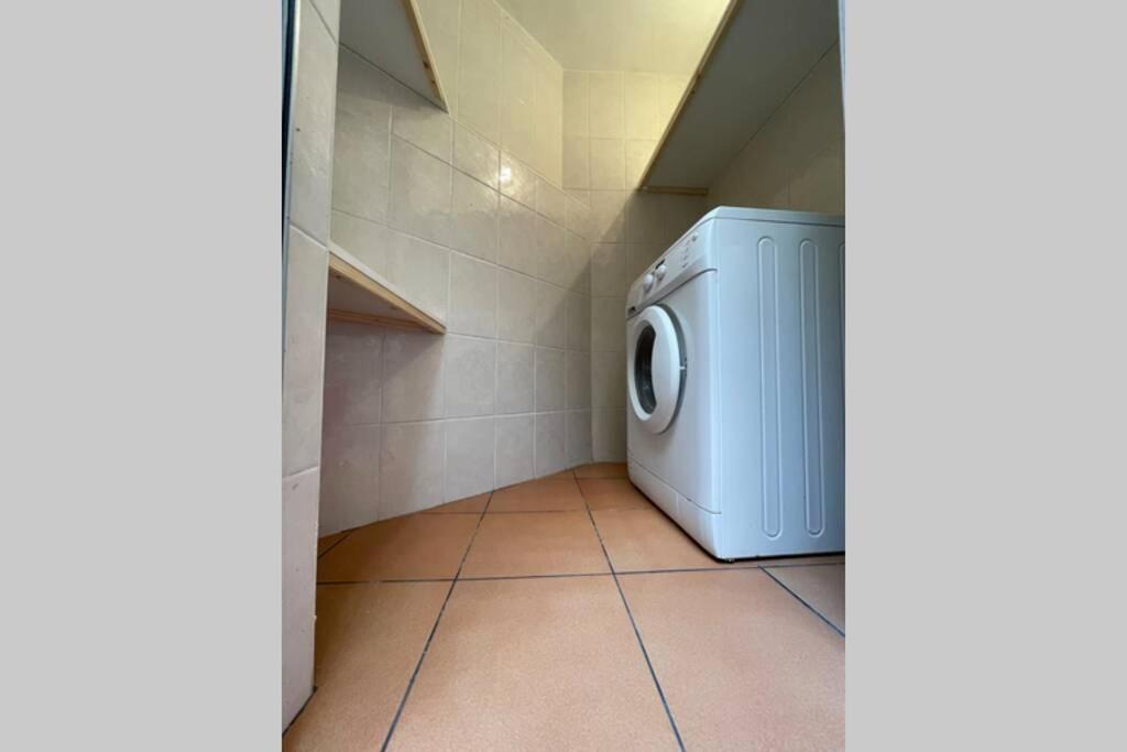 2 Bed Apt In Heart Of St Julians - 5Min From Seafront San Julián Exterior foto